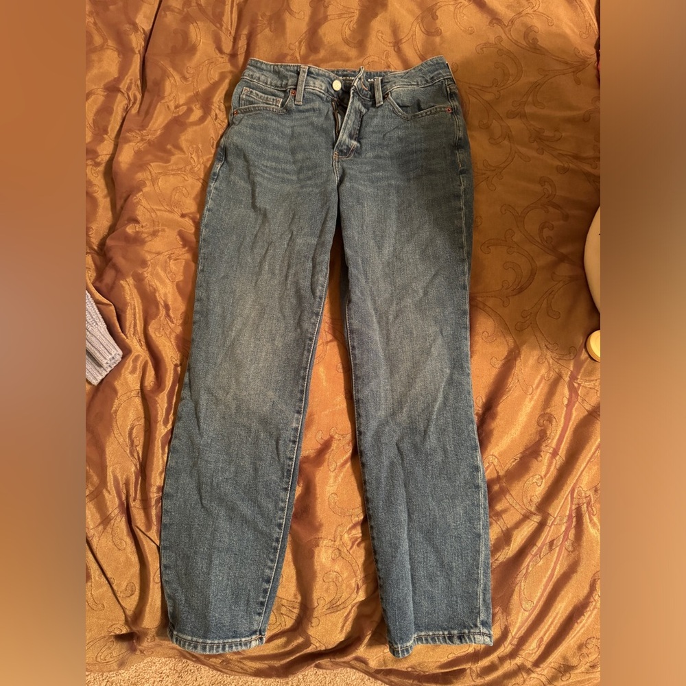 Old Navy High Rise Straight Jeans